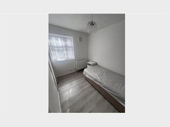 Roomgo UK - Single Room, Huntingdon - £450 pcm