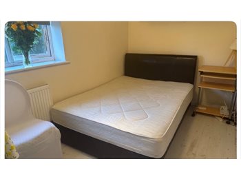 Roomgo UK - Double room, Watlington - £450 pcm