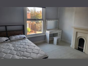 Roomgo UK - Double berdroom, Cleethorpes - £500 pcm