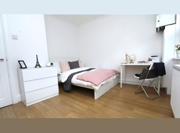 Roomgo UK - Modern Double on Bethnal Green Road, Bethnal Green - £1,148 pcm