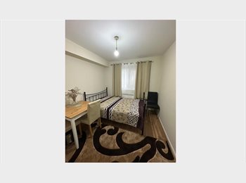 Roomgo UK - Comfortable double room in West Ham, Plaistow - £850 pcm
