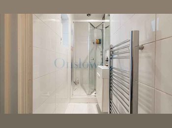 Roomgo UK - Modern En-Suite with Patio in Earl’s Court, Kensington - £1,000 pcm