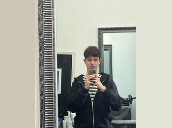 Roomgo UK - Andrii - 21 - Princess Square