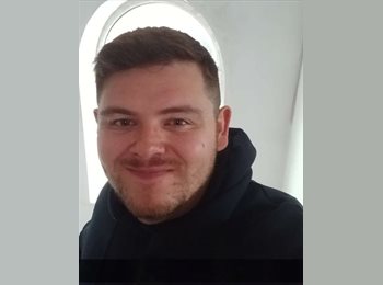 Roomgo UK - Callum - 29 - Tiger Bay