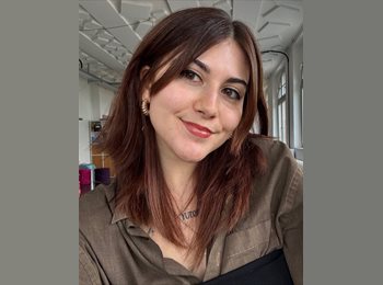 Roomgo UK - Jana - 23 - Lower Clapton