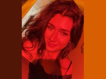 Roomgo UK - Sky - 21 - London