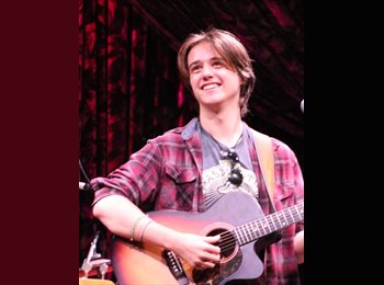 Roomgo UK - George - 20 - Sheffield