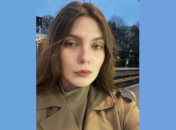 Roomgo UK - Olena - 23 - Charing Cross