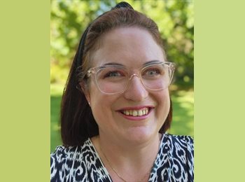 Roomgo UK - Allison - 41 - Horsham