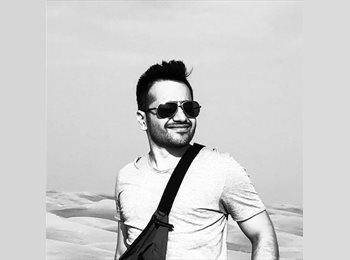 Roomgo UK - Masood - 34 - Camden Town