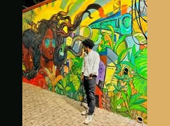 Roomgo UK - Alan - 23 - Charing Cross