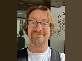 Roomgo UK - Marc  - 55 - London