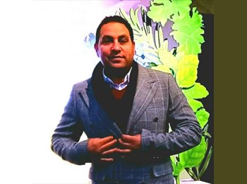 Roomgo UK - Saph - 40 - London