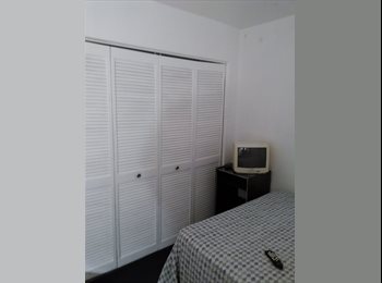 Roomgo US - MALE BACHELOR PAD in south miami, Kendall - $900 pm