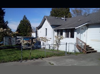 Roomgo US - Room for rent, White Center - $695 pm