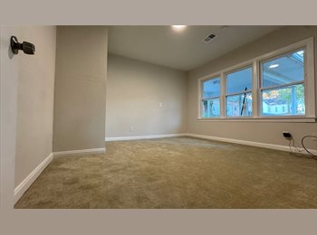 Roomgo US - Unfurnished Room for Rent - shared utilities, United States - $350 pm