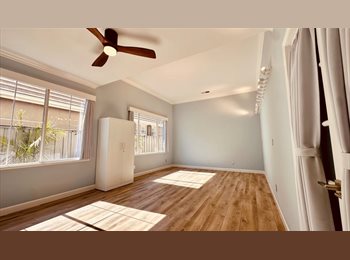 Roomgo US - Beautiful Large Bedroom for Rent in Mtn House, Tracy - $1,200 pm