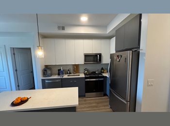 Roomgo US - Luxury room for rent, Jersey City - $1,700 pm