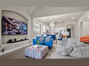 Roomgo US - A room to rent in a beautiful house in Wylie, Sachse - $800 pm