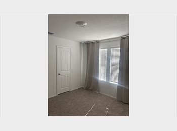 Roomgo US - Room for rent, Buda - $750 pm