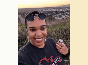 Roomgo US - Sarah - 32 - Chandler