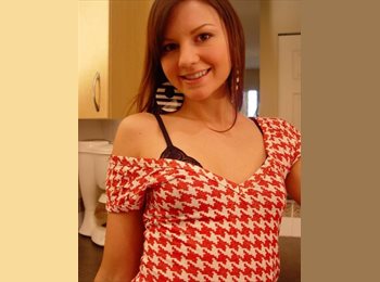 Roomgo US - delia - 22 - Los Angeles