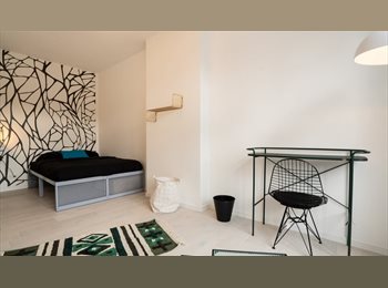 Appartager BE - Zenobe gramme chambre 16, Charleroi - 575 € pm