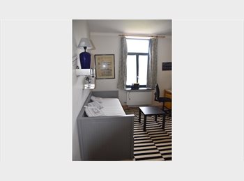 Appartager BE - Colocation de 7 ch , cherchons 3  étudiant(es) ou étudiants, Wavre - 460 € pm