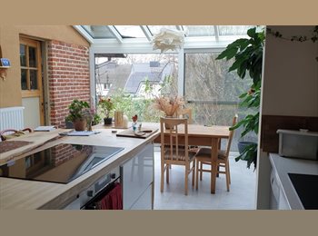 Appartager BE - Une Chambre à louer chez l'habitant, Chaudfontaine - 375 € pm