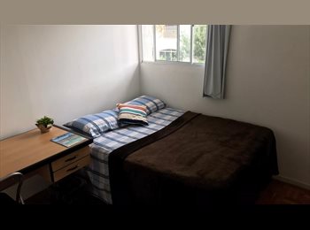 Roomgo BR - Quarto linha amarela, Morumbi - R$ 1.390 Por mês