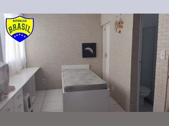 Roomgo BR - Suíte Individual (LIBERADO), Vitória - R$ 1.200 Por mês