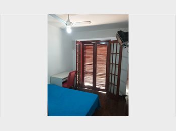 Roomgo BR - Quartos Individuais, Tijuca - R$ 850 Por mês