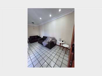 Roomgo BR - VAGA FEMININA, Vitória - R$ 1.250 Por mês