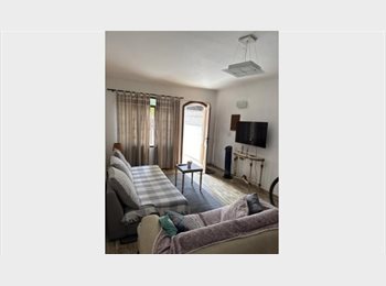 Roomgo BR - Suíte Privativa Mobiliada | Próxima ao Metrô Brooklin e Morumbi, Campo Belo - R$ 1.350 Por mês