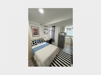 Roomgo HK - Causeway Bay | Leigyinn Building, Leighton Rd | Furnished Studio | 1-Month+ | Near MTR, Wan Chai - HKD14,900 pcm