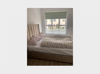 Roomgo IE - Double Room Ensuite, Dublin - €850 pcm