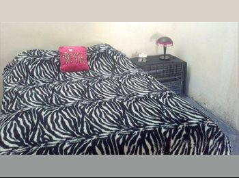 Roomgo MX - Recamara- Cuarto Equipado Amueblado, San Nicolás de los Garza - MX$4,500 por mes