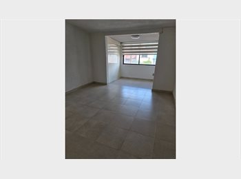 Roomgo MX - Valle Dorado Habitación con baño + estudio, Tlalnepantla - MX$10,000 por mes