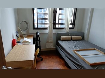 Roomgo SG - 2 mins walk MRT - Parc Oasis Private Condo - Room Rental, Chinese Garden - $1,300 pm