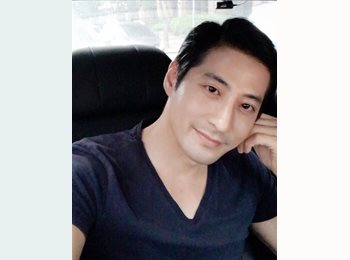 Roomgo SG - Mark - 40 - Clarke Quay