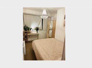Roomgo UK - DOUBLE ROOM AVAILABLE CENTRAL ROMFORD ✅SINGLE FEMALE✅ ALL BILLS INCLUDED, Romford - £800 pcm