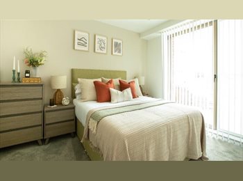 Roomgo UK - Furnished Room in a Shared Flat, Hulme - £950 pcm