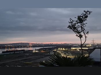 Roomgo UK - Room in New build, Creekmouth - £900 pcm