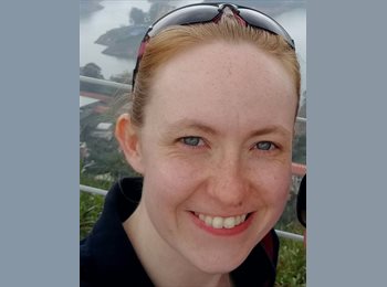 Roomgo UK - Vicky - 34 - Princess Square