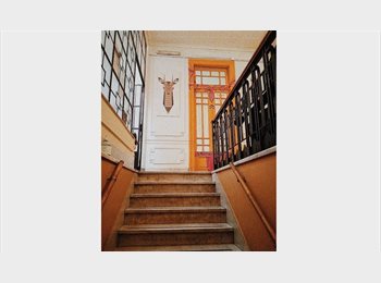 Roomgo AR - Plaza doble compartida femenina - $235.000, Buenos Aires - AR$ 235.000 pm