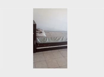 Roomgo AR - Habitación individual, La Plata - AR$ 220.000 pm