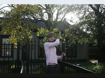 Roomgo AR - Adriaan - 41 - Buenos Aires