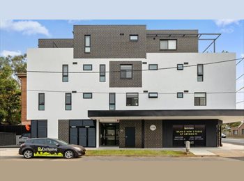 Roomgo AU - AS GOOD AS IT GETS!, Guildford - $500 pw