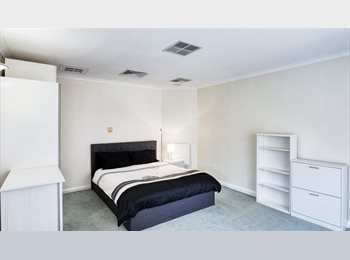 Roomgo AU - Peaceful Share house, Mount Pleasant - $240 pw