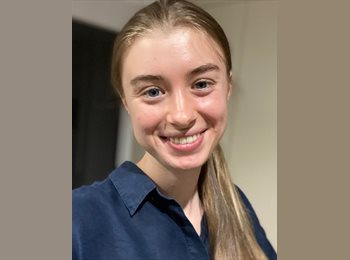 Roomgo AU - Darina - 25 - Hervey Bay